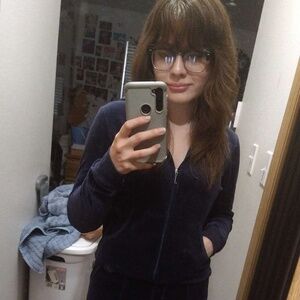 Meet your Posher, Sam